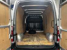 Renault Master 2.3 dCi 35 Business Panel Van 4dr Diesel Manual FWD MWB Medium Roof Euro 6 (135 ps) - U3407