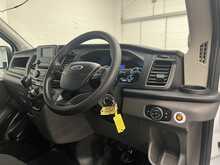 Ford Transit 2.0 350 EcoBlue HD Leader L4 Dropside 2dr Diesel Manual RWD L4 Euro 6 (s/s) (DRW) (130 ps) 2.0 2dr - U3417