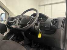 Citroen Relay 2.2 BlueHDi 35 Enterprise Edition Panel Van 5dr Diesel Manual L3 High Roof Euro 6 (s/s) (140 ps) - U3438