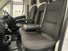 Citroen Relay 2.2 BlueHDi 35 Enterprise Edition Panel Van 5dr Diesel Manual L3 High Roof Euro 6 (s/s) (140 ps) - U3438