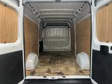 Citroen Relay 2.2 BlueHDi 35 Enterprise Edition Panel Van 5dr Diesel Manual L3 High Roof Euro 6 (s/s) (140 ps) - U3438