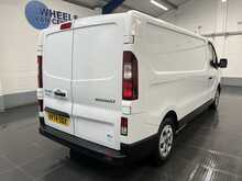 Renault Trafic 2.0 dCi Blue LL30 Advance Panel Van 5dr Diesel Manual L2 H1 Euro 6 (s/s) (130 ps) - U3462