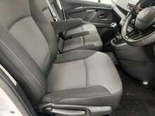 Renault Trafic 2.0 dCi Blue LL30 Advance Panel Van 5dr Diesel Manual L2 H1 Euro 6 (s/s) (130 ps) - U3462
