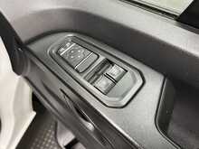 Renault Trafic 2.0 dCi Blue LL30 Advance Panel Van 5dr Diesel Manual L2 H1 Euro 6 (s/s) (130 ps) - U3462