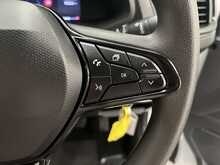 Renault Trafic 2.0 dCi Blue LL30 Advance Panel Van 5dr Diesel Manual L2 H1 Euro 6 (s/s) (130 ps) - U3462
