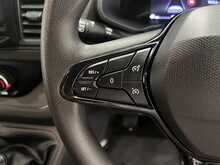 Renault Trafic 2.0 dCi Blue LL30 Advance Panel Van 5dr Diesel Manual L2 H1 Euro 6 (s/s) (130 ps) - U3462