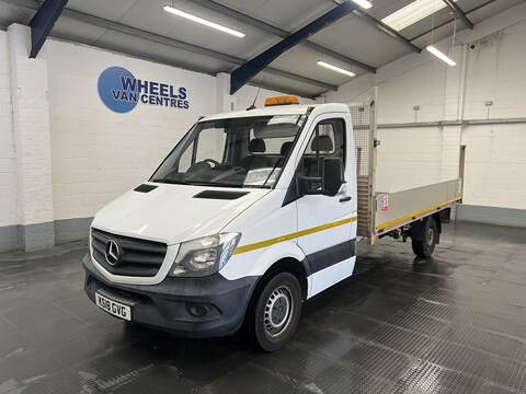 Mercedes-Benz Sprinter Grafter 1.9D N35 Green Dropside 2dr Diesel Manual RWD LWB Euro 6 (SRW) (125 ps) 1.9 2dr Dropside Manual Diesel