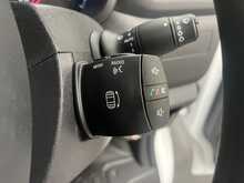 Renault Master 2.3 dCi 35 Advance Panel Van 4dr Diesel Manual FWD LWB Medium Roof Euro 6 (135 ps) - U3480
