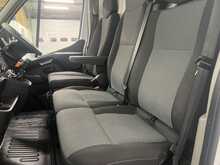 Renault Master 2.3 dCi 35 Advance Panel Van 4dr Diesel Manual FWD LWB Medium Roof Euro 6 (135 ps) - U3480