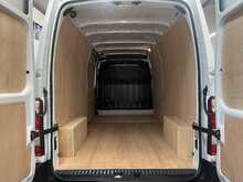 Renault Master 2.3 dCi 35 Advance Panel Van 4dr Diesel Manual FWD LWB Medium Roof Euro 6 (135 ps) - U3480