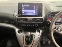 Vauxhall Combo 1.5 Turbo D 2300 Pro Panel Van 6dr Diesel Manual L2 H1 Euro 6 (s/s) (100 ps) - U3487