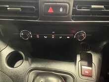 Vauxhall Combo 1.5 Turbo D 2300 Pro Panel Van 6dr Diesel Manual L2 H1 Euro 6 (s/s) (100 ps) - U3487
