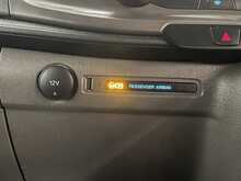 Ford Transit Custom 2.0 320 EcoBlue Trend Kombi Double Cab 5dr Diesel Manual L2 H1 Euro 6 (s/s) (130 ps) - U3491