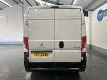 Peugeot Boxer 2.2 BlueHDi 335 Professional Premium + Panel Van 5dr Diesel Manual L3 H2 Euro 6 (s/s) (140 ps) - U3493