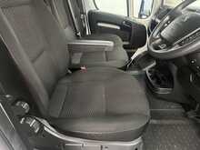 Peugeot Boxer 2.2 BlueHDi 335 Professional Premium + Panel Van 5dr Diesel Manual L3 H2 Euro 6 (s/s) (140 ps) - U3493