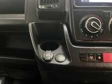 Peugeot Boxer 2.2 BlueHDi 335 Professional Premium + Panel Van 5dr Diesel Manual L3 H2 Euro 6 (s/s) (140 ps) - U3493