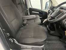 Citroen Relay 2.2 BlueHDi 35 Enterprise Edition Panel Van 5dr Diesel Manual L4 High Roof Euro 6 (s/s) (Heavy) (140 - U3499