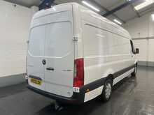 Mercedes-Benz Sprinter 2.0 315 CDI Premium Panel Van 5dr Diesel Manual RWD L3 H2 Euro 6 (s/s) (150 ps) - U3501