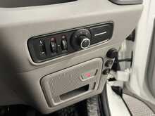 MAXUS Deliver 9 2.0 Dropside Manual Diesel - U3504