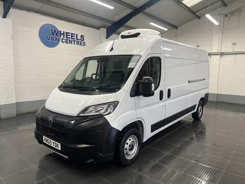 Peugeot Boxer 2.0 350 EcoBlue Leader Fridge Van 5dr Diesel Manual RWD L3 H3 Euro 6 (s/s) (130 ps) 2.0 5dr Temperature Controlled Manual Diesel