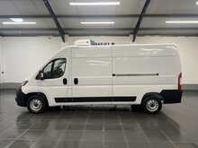 Peugeot Boxer 2.2 BlueHDi 335 Professional Panel Van 5dr Diesel Manual L3 H2 Euro 6 (s/s) (140 ps) - U3519