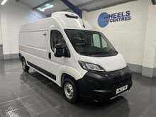 Peugeot Boxer 2.2 BlueHDi 335 Professional Panel Van 5dr Diesel Manual L3 H2 Euro 6 (s/s) (140 ps) - U3519