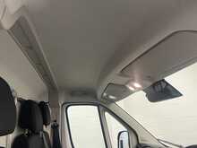 Peugeot Boxer 2.2 BlueHDi 335 Professional Panel Van 5dr Diesel Manual L3 H2 Euro 6 (s/s) (140 ps) - U3519