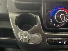 Peugeot Boxer 2.2 BlueHDi 335 Professional Panel Van 5dr Diesel Manual L3 H2 Euro 6 (s/s) (140 ps) - U3519
