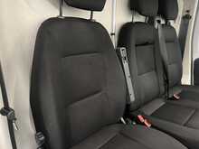 Peugeot Boxer 2.2 BlueHDi 335 Professional Fridge Van 5dr Diesel Manual L3 H2 Euro 6 (s/s) (140 ps) - U3522