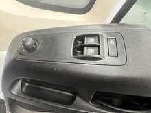 Peugeot Boxer 2.2 BlueHDi 335 Professional Fridge Van 5dr Diesel Manual L3 H2 Euro 6 (s/s) (140 ps) - U3522