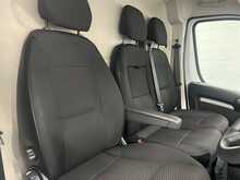 Citroen Relay 2.2 BlueHDi 35 Enterprise Panel Van 5dr Diesel Manual L4 High Roof Euro 6 (s/s) (Heavy) (140 ps) - U3526