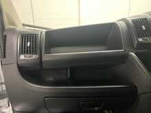 Citroen Relay 2.2 BlueHDi 35 Enterprise Panel Van 5dr Diesel Manual L4 High Roof Euro 6 (s/s) (Heavy) (140 ps) - U3526