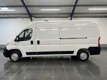 Citroen Relay 2.2 BlueHDi 35 Enterprise Panel Van 5dr Diesel Manual L3 High Roof Euro 6 (s/s) (140 ps) - U3528