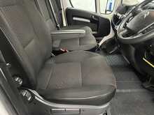 Citroen Relay 2.2 BlueHDi 35 Enterprise Panel Van 5dr Diesel Manual L3 High Roof Euro 6 (s/s) (140 ps) - U3528