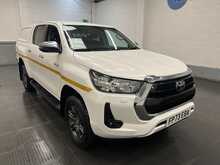 Toyota Hilux 2.4 D-4D Icon Pickup Double Cab 4dr Diesel Auto 4WD Euro 6 (s/s) (150 ps) - U3533