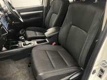 Toyota Hilux 2.4 D-4D Icon Pickup Double Cab 4dr Diesel Auto 4WD Euro 6 (s/s) (150 ps) - U3533