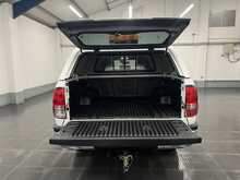 Toyota Hilux 2.4 D-4D Icon Pickup Double Cab 4dr Diesel Auto 4WD Euro 6 (s/s) (150 ps) - U3533