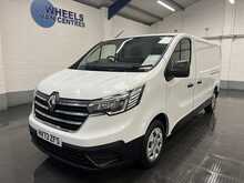 Renault Trafic 2.0 dCi Blue LL30 Business+ Panel Van 5dr Diesel Manual L2 H1 Euro 6 (s/s) (130 ps) - U3534