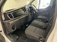 Ford Transit Custom 2.0 300 EcoBlue Limited Panel Van 5dr Diesel Manual L1 H1 Euro 6 (s/s) (130 ps) - U3536