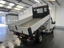 Ford Transit 2.0 350 EcoBlue Leader Tipper 2dr Diesel Manual FWD L2 Euro 6 (s/s) (1-Stop) (130 ps) - U3546