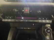 Toyota Land Cruiser 2.8D MHEV Panel Van 5dr Diesel Hybrid Auto 4WD LWB Euro 6 (s/s) (205 ps) - U3547