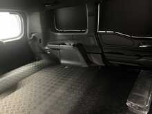 Toyota Land Cruiser 2.8D MHEV Panel Van 5dr Diesel Hybrid Auto 4WD LWB Euro 6 (s/s) (205 ps) - U3547