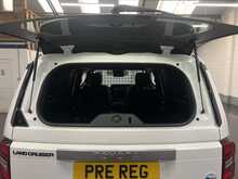 Toyota Land Cruiser 2.8D MHEV Panel Van 5dr Diesel Hybrid Auto 4WD LWB Euro 6 (s/s) (205 ps) - U3547