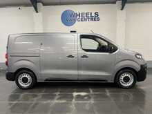 Vauxhall Vivaro Electric 3100 75kWh Prime Panel Van 6dr Electric Auto L1 H1 (7.4kW Charger) (136 ps) - U3550