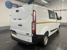 Ford Transit Custom 2.0 320 EcoBlue Crew Van Double Cab 5dr Diesel Manual L1 H1 Euro 6 (6 Seat) (105 ps) - U3559