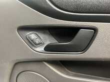 Ford Transit Custom 2.0 320 EcoBlue Crew Van Double Cab 5dr Diesel Manual L1 H1 Euro 6 (6 Seat) (105 ps) - U3559