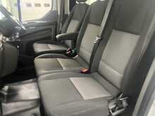 Ford Transit Custom 2.0 320 EcoBlue Crew Van Double Cab 5dr Diesel Manual L1 H1 Euro 6 (6 Seat) (105 ps) - U3559