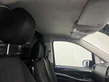 Mercedes-Benz Vito 2.1 114 CDI Premium Panel Van 5dr Diesel G-Tronic+ RWD L2 Euro 6 (s/s) (136 ps) - U3567