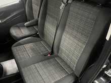 Mercedes-Benz Vito 2.1 114 CDI Premium Panel Van 5dr Diesel G-Tronic+ RWD L2 Euro 6 (s/s) (136 ps) - U3567