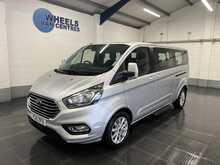 Ford Tourneo Custom 2.0 310 EcoBlue Titanium Minibus Double Cab 5dr Diesel Manual L2 Euro 6 (s/s) (130 ps) - U3577